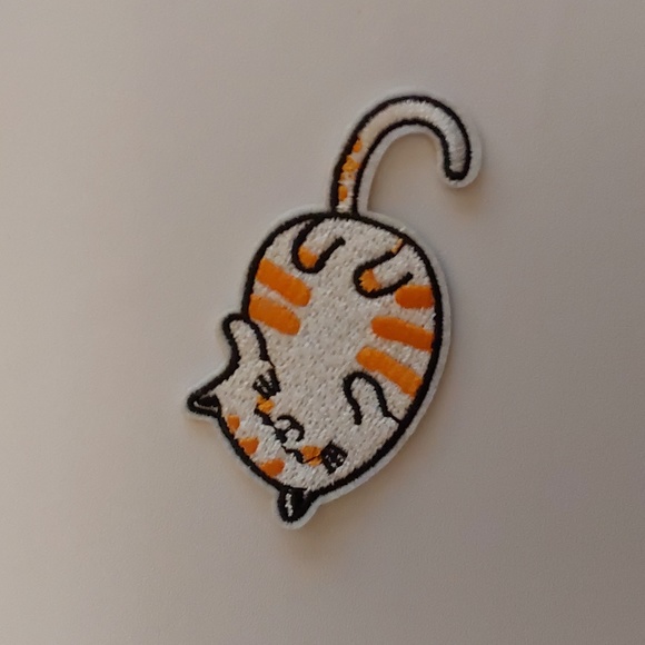 Cat Whimsy IRON ON Patch - Picture 1 of 3